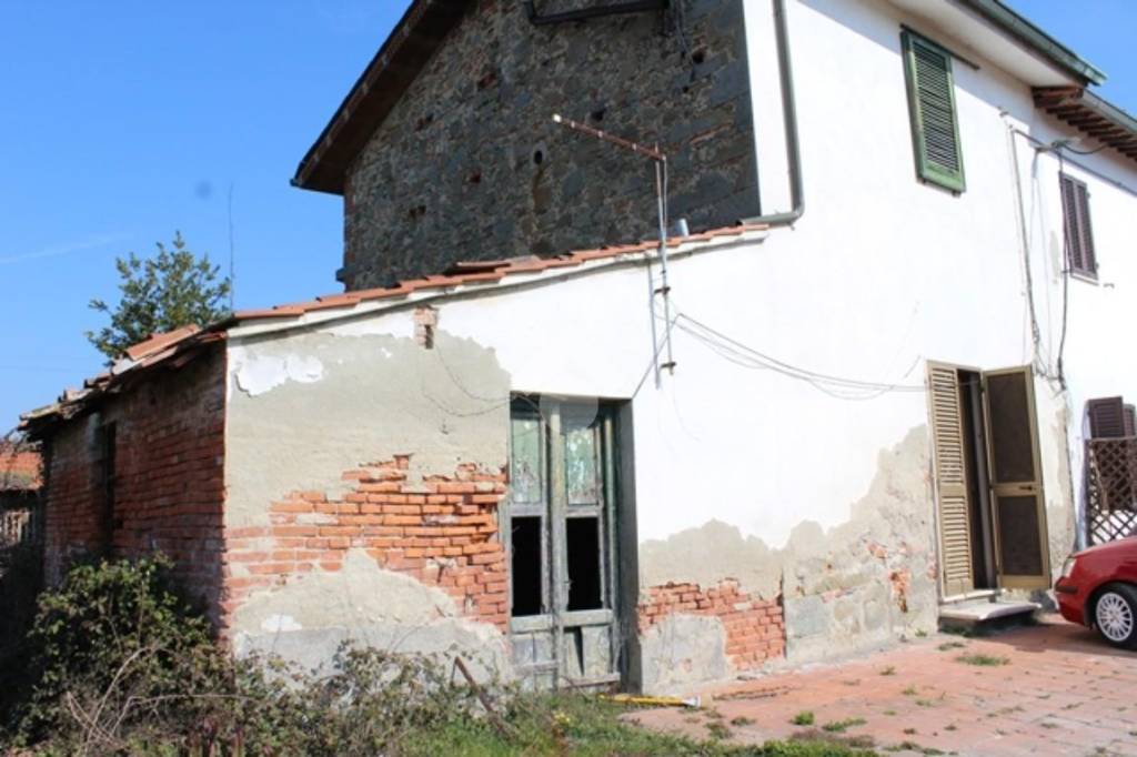 casa indipendente in vendita a Ponte Buggianese in zona Ponte di Mingo