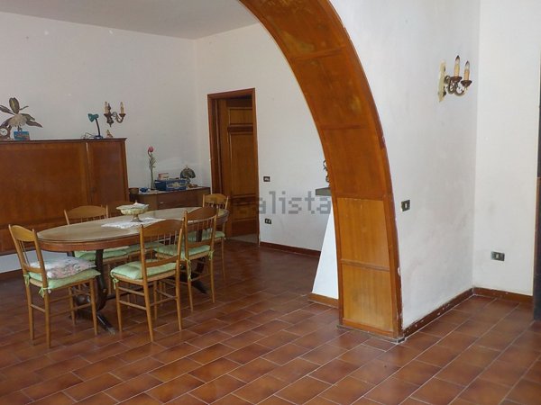 casa indipendente in vendita a Ponte Buggianese