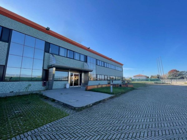 locale commerciale in vendita a Ponte Buggianese