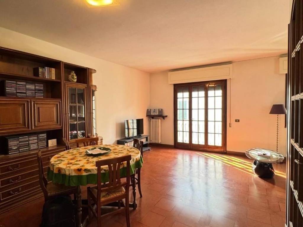 casa indipendente in vendita a Ponte Buggianese