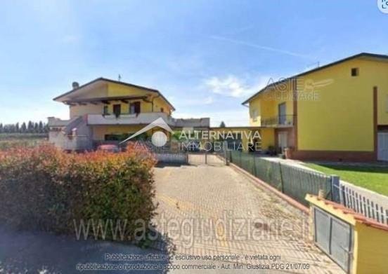appartamento in vendita a Ponte Buggianese in zona Albinatico