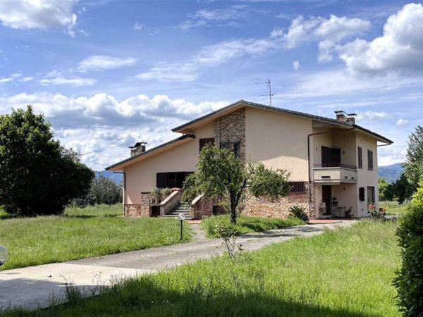 casa indipendente in vendita a Ponte Buggianese