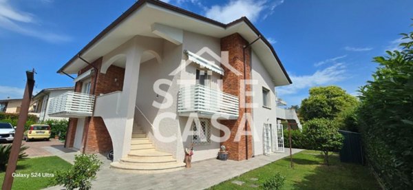 casa indipendente in vendita a Ponte Buggianese