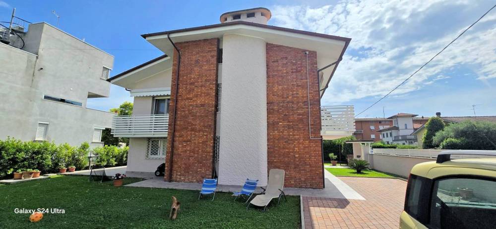 casa indipendente in vendita a Ponte Buggianese