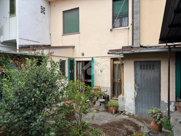 casa indipendente in vendita a Ponte Buggianese