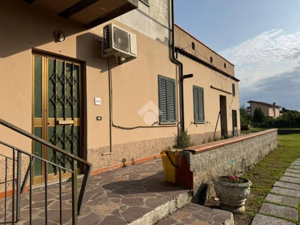 appartamento in vendita a Ponte Buggianese in zona Anchione