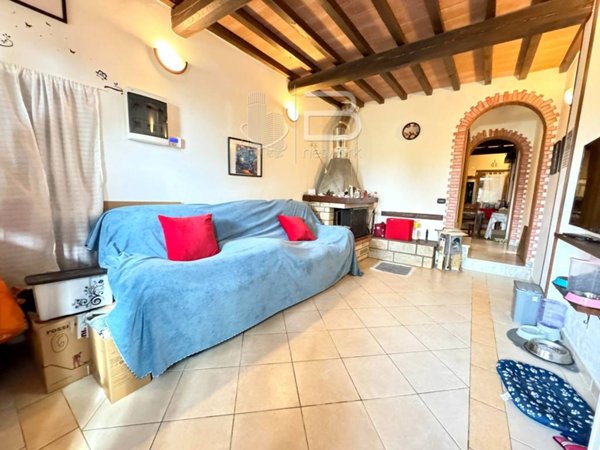 casa indipendente in vendita a Ponte Buggianese