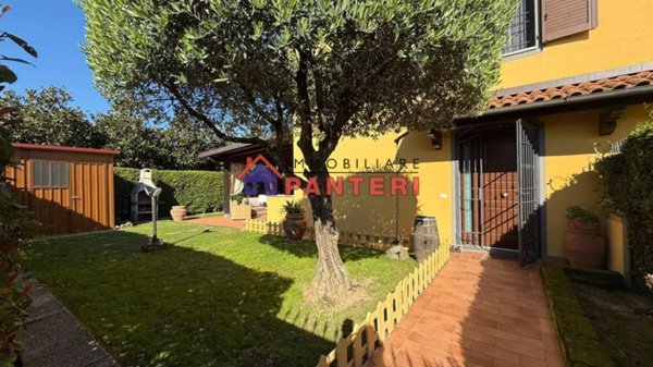 casa indipendente in vendita a Ponte Buggianese in zona Albinatico