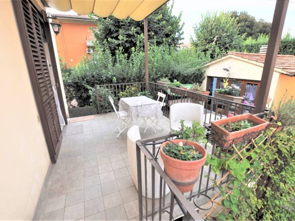 casa indipendente in vendita a Ponte Buggianese