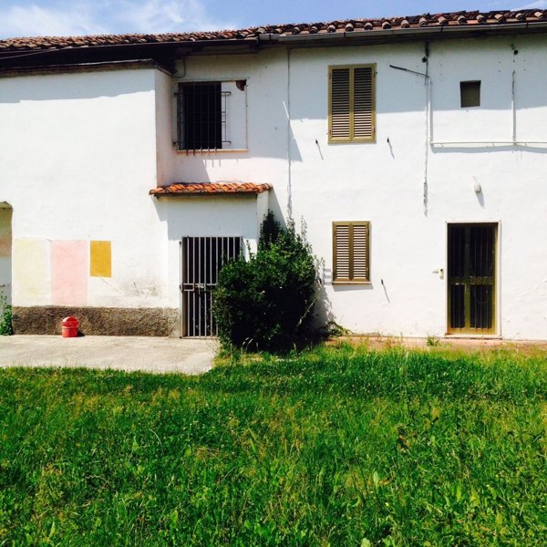 casa indipendente in vendita a Ponte Buggianese