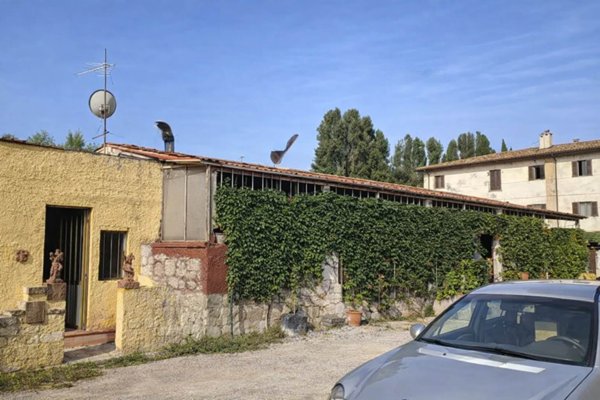 casa indipendente in vendita a Ponte Buggianese in zona Fattoria