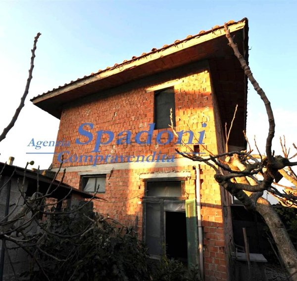 casa indipendente in vendita a Ponte Buggianese