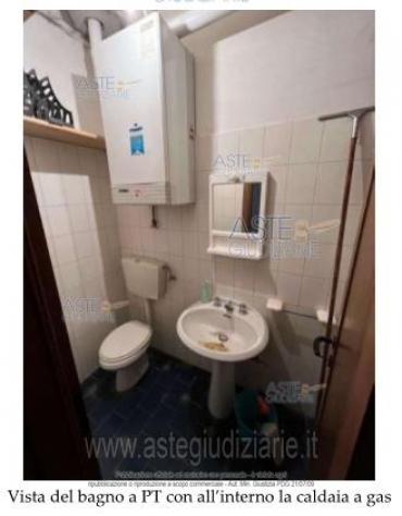 negozio in vendita a Ponte Buggianese