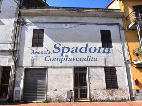 casa indipendente in vendita a Ponte Buggianese