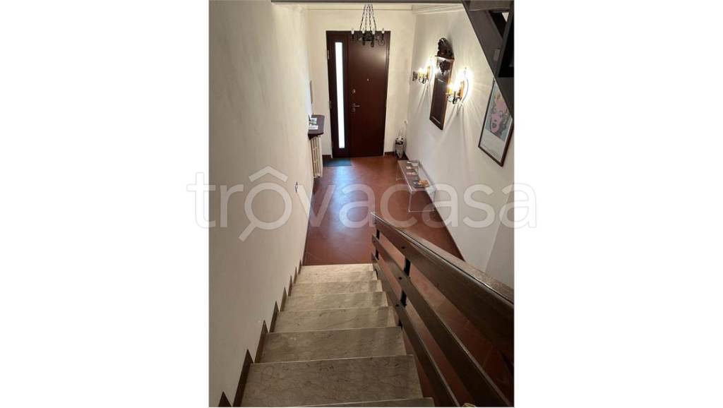 casa indipendente in vendita a Ponte Buggianese