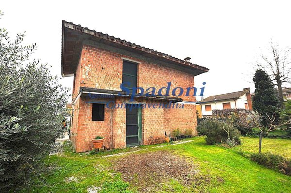 casa indipendente in vendita a Ponte Buggianese