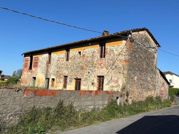 casa indipendente in vendita a Ponte Buggianese