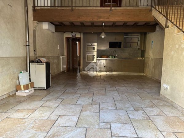 casa indipendente in vendita a Ponte Buggianese