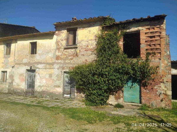 casa indipendente in vendita a Ponte Buggianese