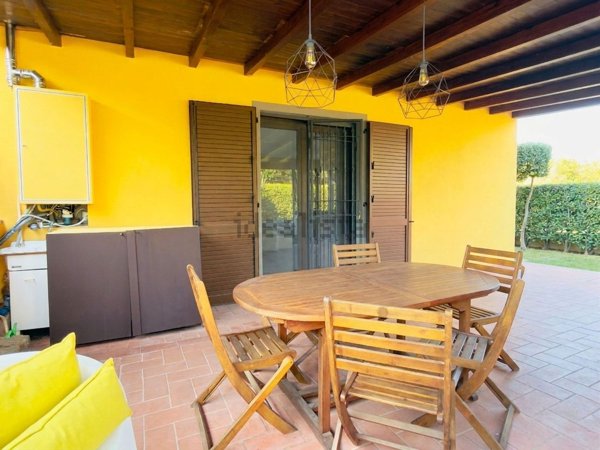 casa indipendente in vendita a Ponte Buggianese in zona Albinatico