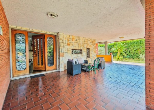 casa indipendente in vendita a Ponte Buggianese