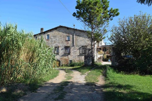 casa indipendente in vendita a Quarrata in zona Casini