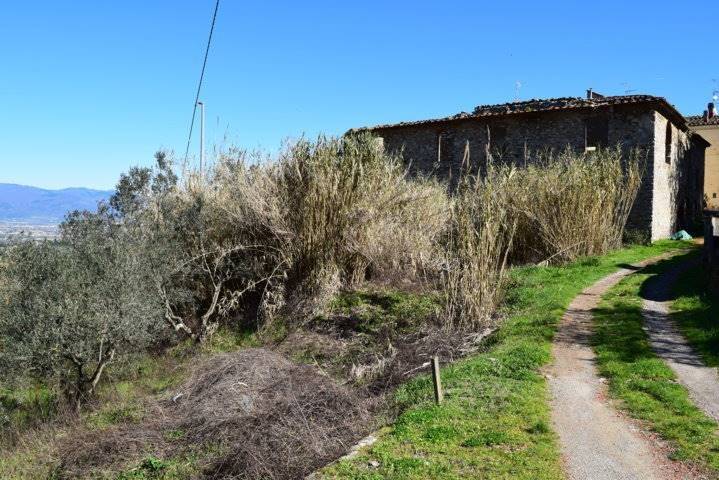 casale in vendita a Quarrata in zona Buriano