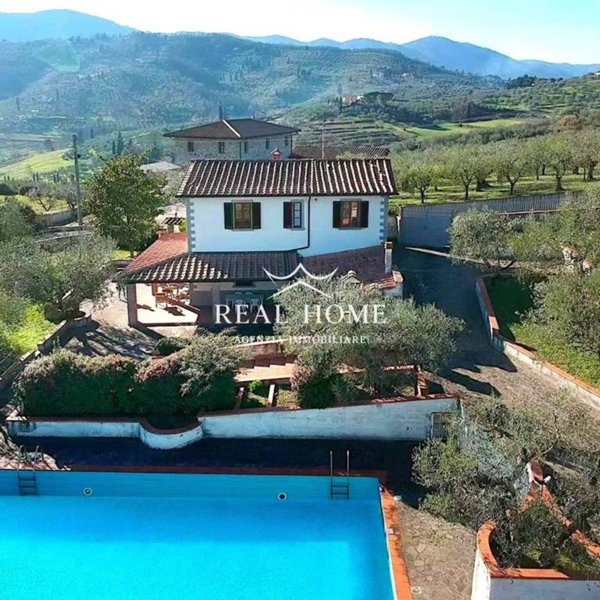 casa indipendente in vendita a Quarrata