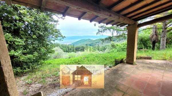 casale in vendita a Quarrata