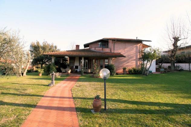 casa indipendente in vendita a Quarrata