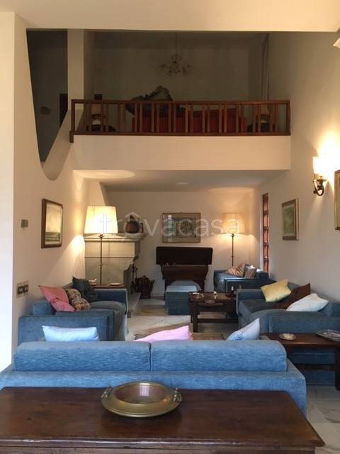 casa indipendente in vendita a Quarrata