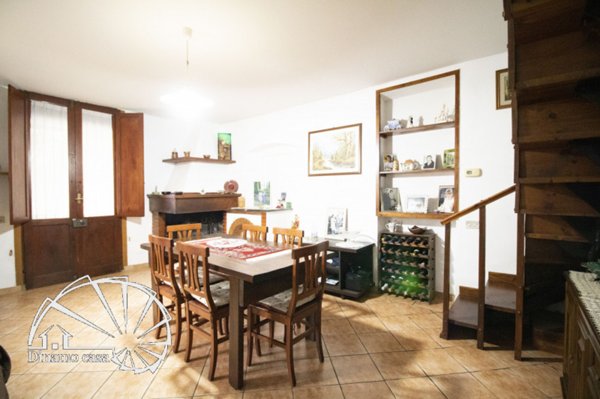 casa indipendente in vendita a Quarrata