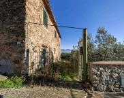 casa indipendente in vendita a Quarrata