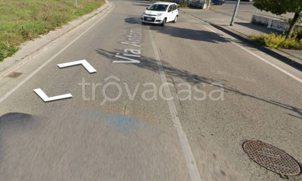 negozio in vendita a Quarrata