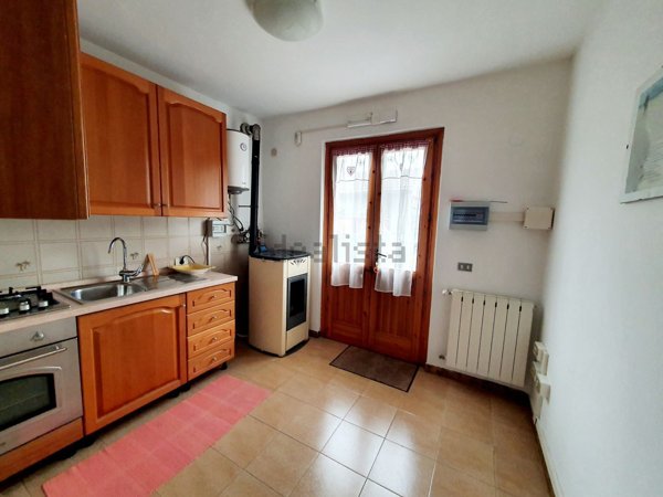 casa indipendente in vendita a Quarrata