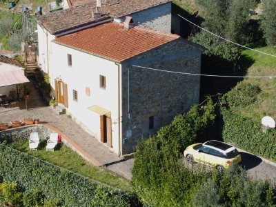 casa indipendente in vendita a Quarrata