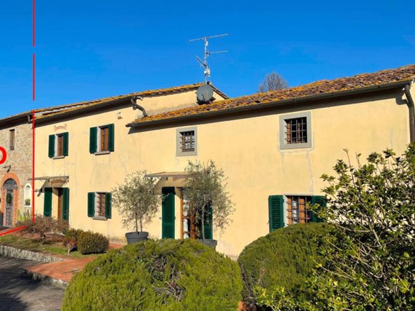 casa indipendente in vendita a Quarrata in zona Valenzatico