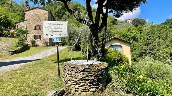 casa indipendente in vendita a Quarrata