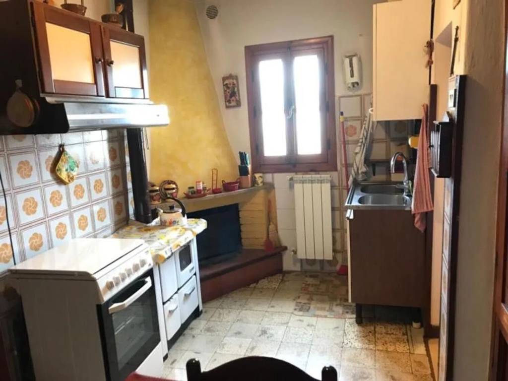casa indipendente in vendita a Quarrata