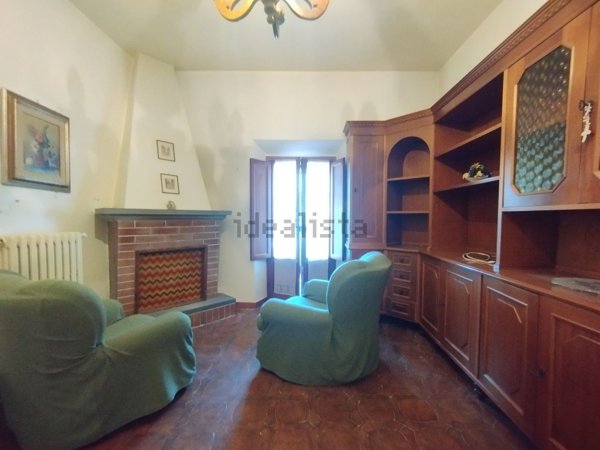 casa indipendente in vendita a Quarrata