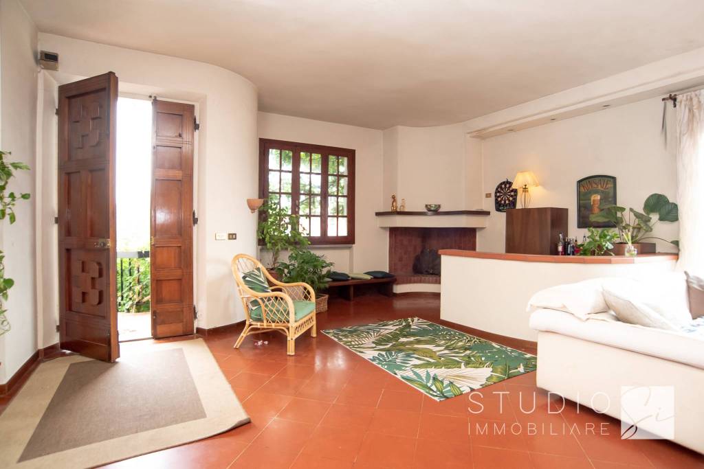 casa indipendente in vendita a Quarrata