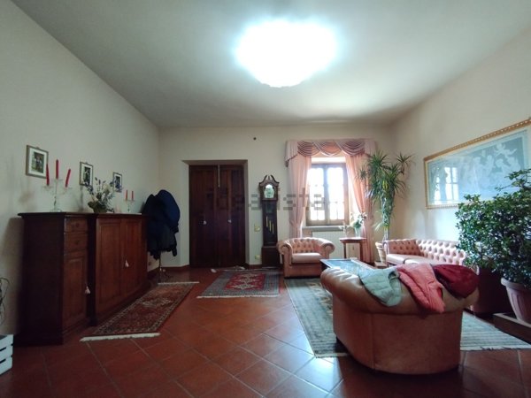 casa indipendente in vendita a Quarrata