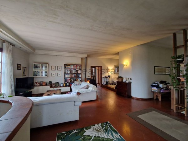 casa indipendente in vendita a Quarrata