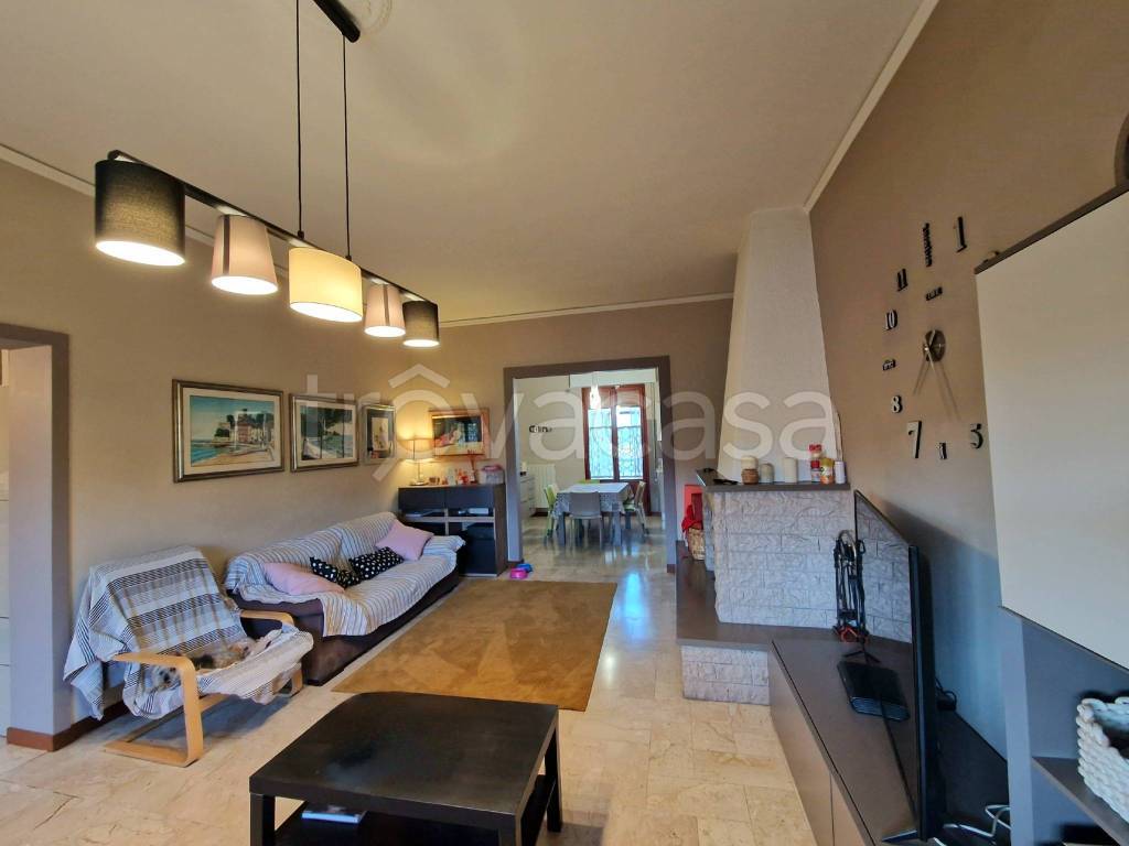 appartamento in vendita a Quarrata in zona Santonuovo