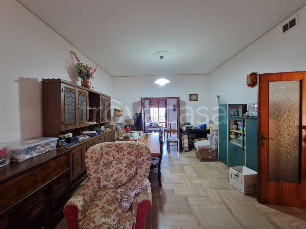 appartamento in vendita a Quarrata in zona Santonuovo