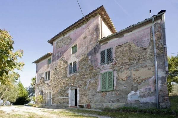 casale in vendita a Quarrata in zona Forrottoli