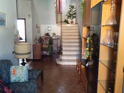 appartamento in vendita a Quarrata in zona Forrottoli