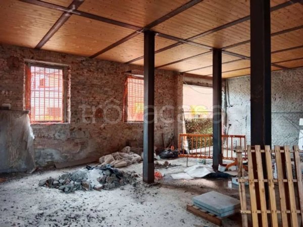 negozio in vendita a Quarrata