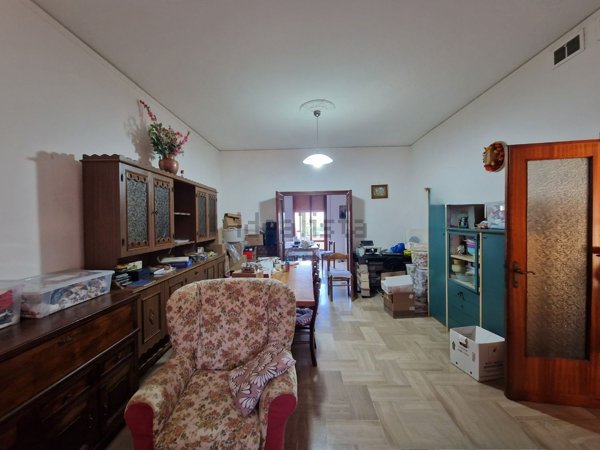 appartamento in vendita a Quarrata in zona Santonuovo