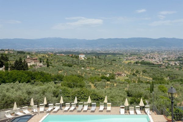 casale in vendita a Quarrata